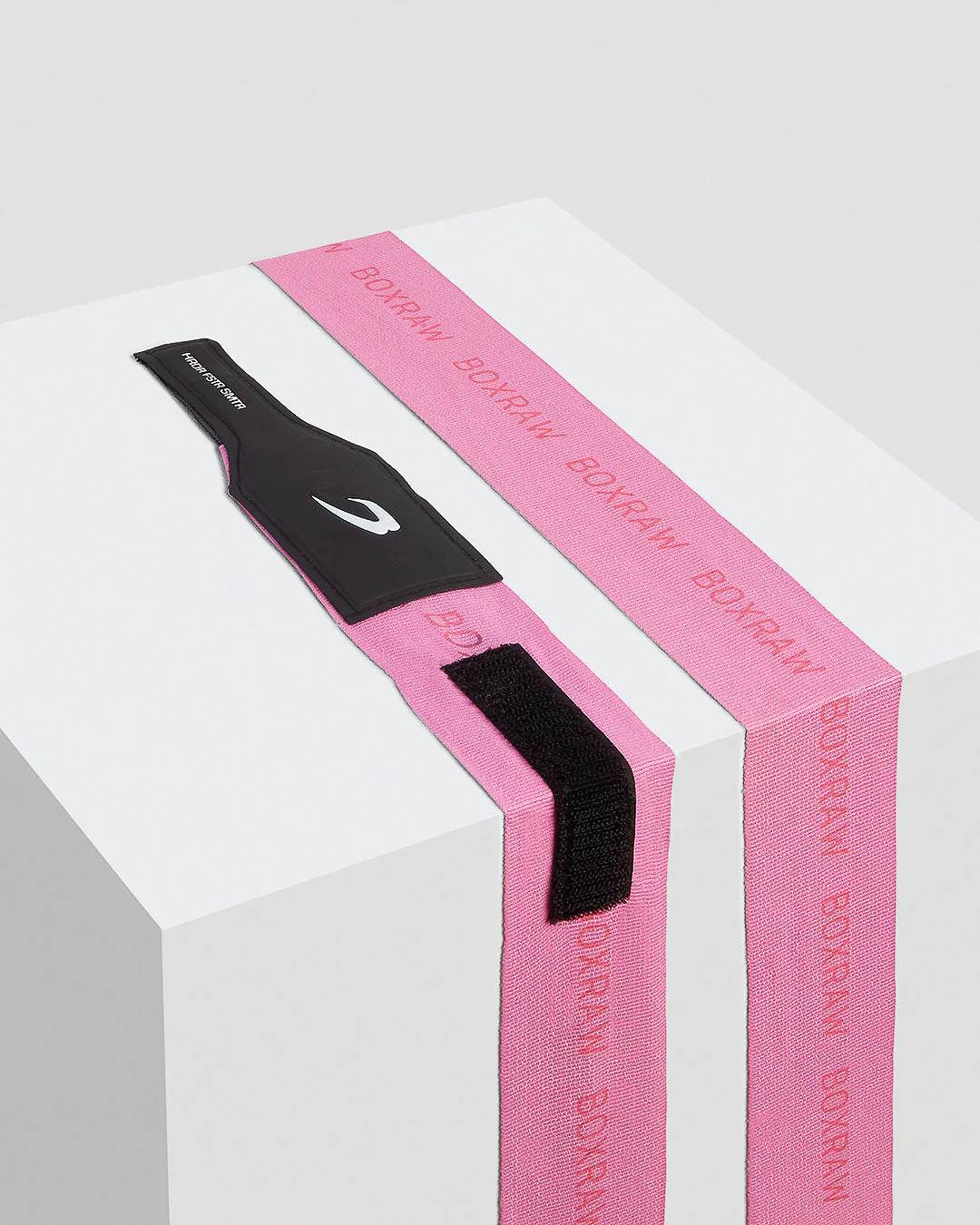 180" BOXRAW Hand Wraps - Pink - Image 4