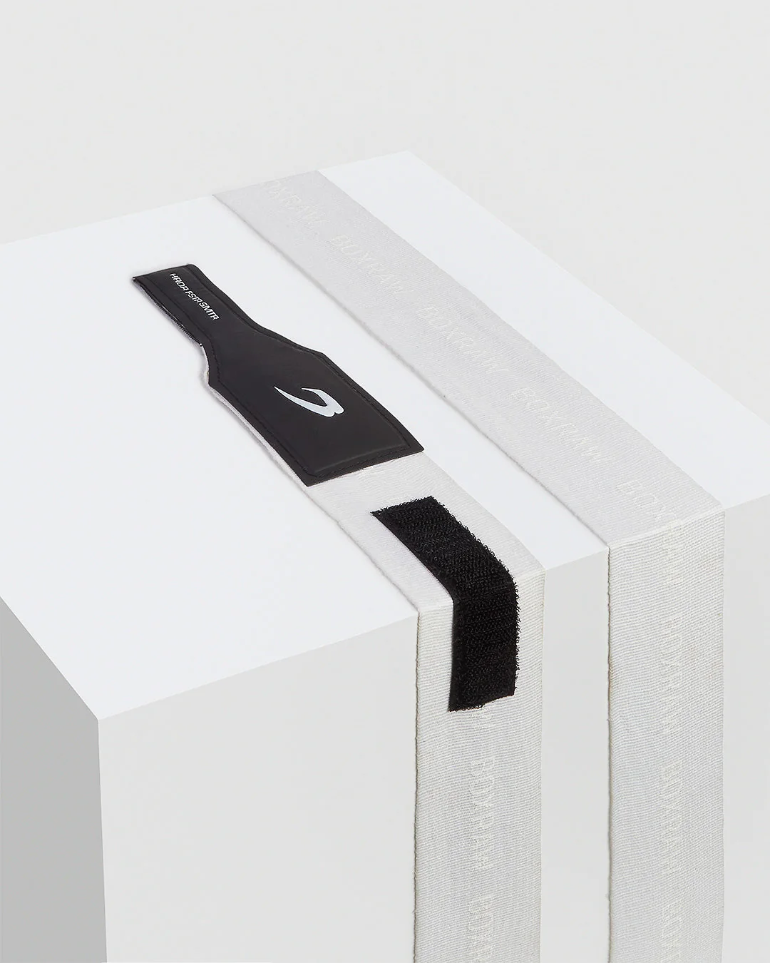 180" BOXRAW Hand Wraps - White - Image 4