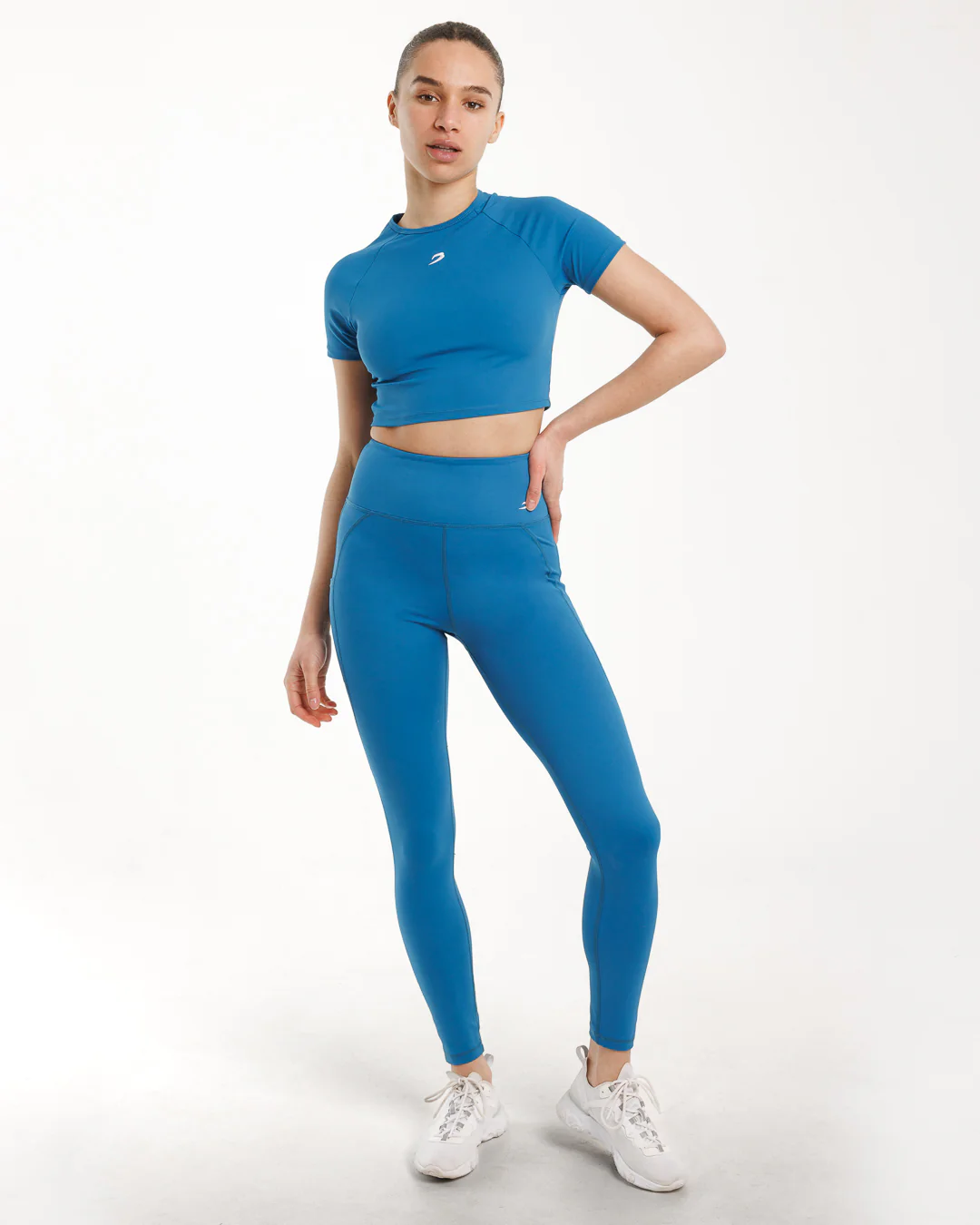 Training Short Sleeve Crop Top - Blue - Image 3