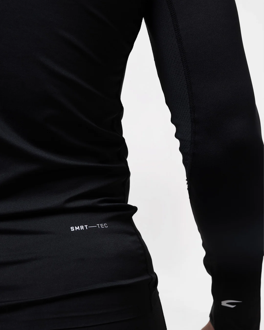 Saddler Compression Long Sleeve T-Shirt - Black - Image 11