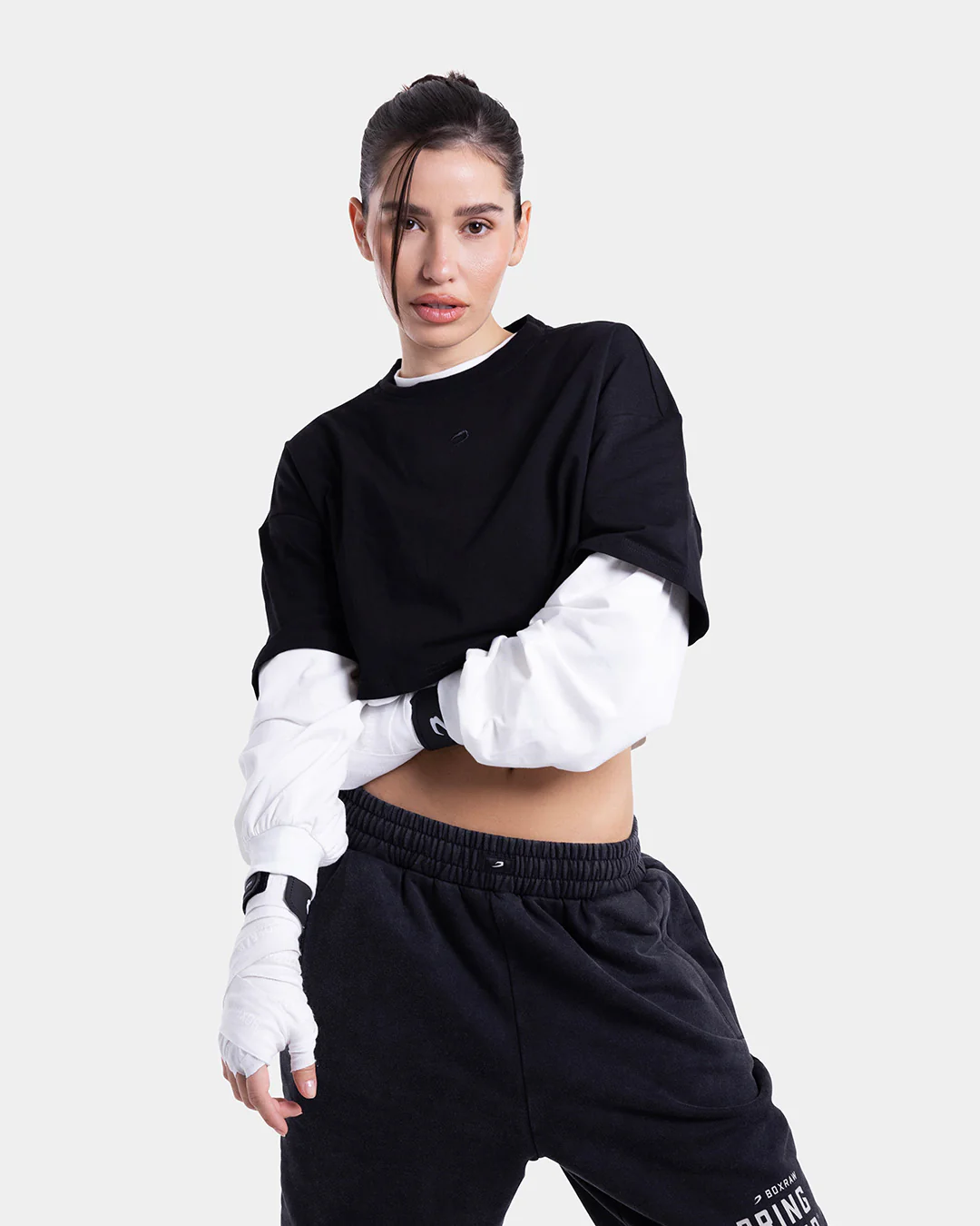 Strike Oversized Cropped T-Shirt - Black - Image 9