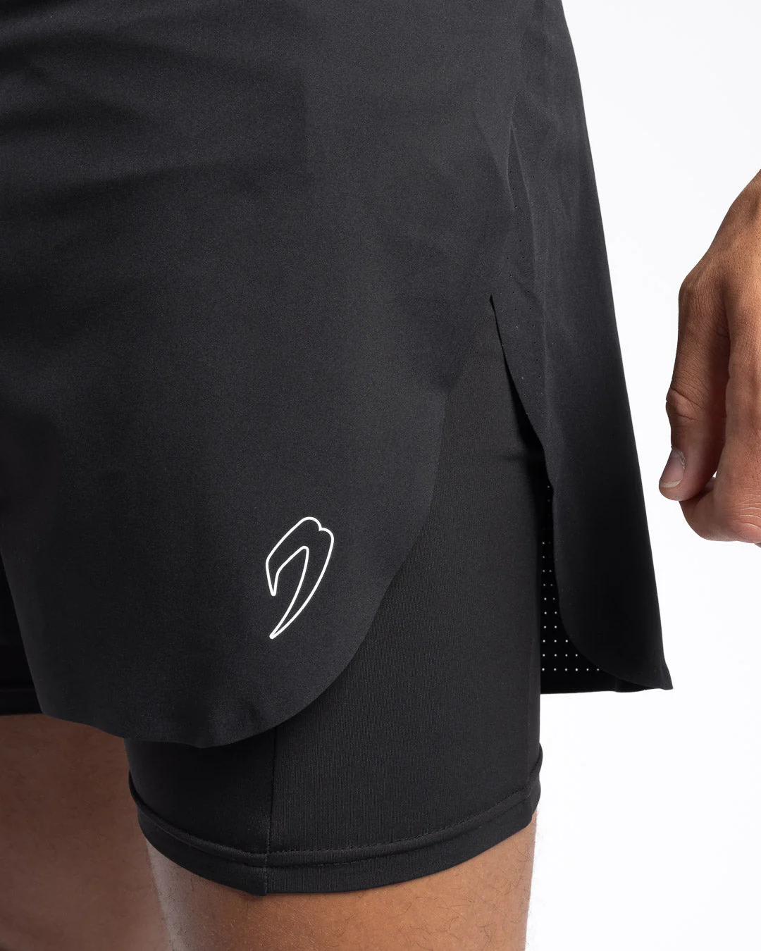 Tunero 2-in-1 Shorts - Black - Image 9